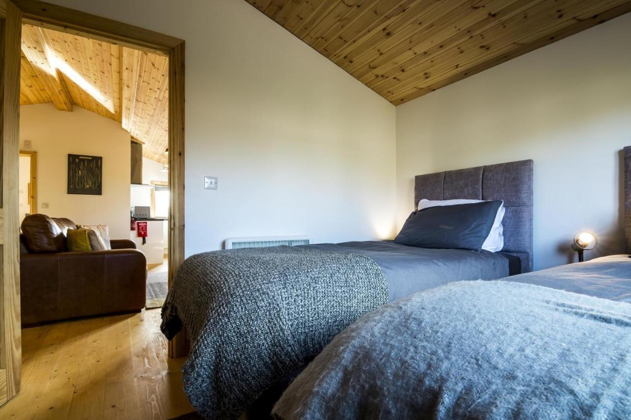Laurel Lodge - 2 Bedroom Log Cabin - St Florence Saint Florence Zewnętrze zdjęcie